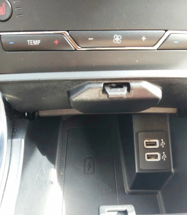 Ford EDGE cena 113000 przebieg: 69900, rok produkcji 2020 z Września małe 631